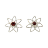 Sundari daisy flower Sterling Silver stud with a Gemstone